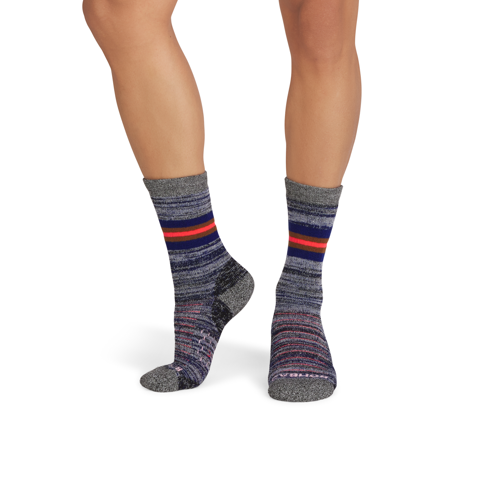 official-bombas::10014-cosmicnight-cosmicnight-adult-male-onmodel-2-transparent.png