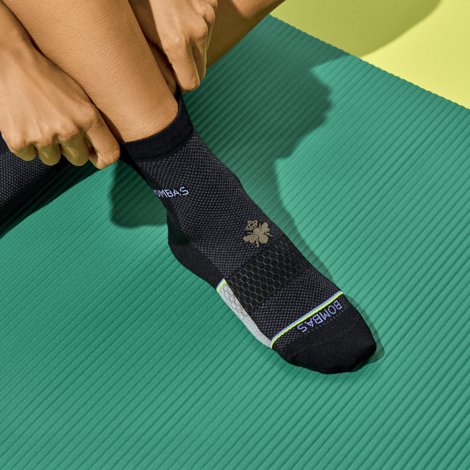 UltraLite Sport Merino Wool Blend Quarter Socks - Black [LIFESTYLE] [10441]
