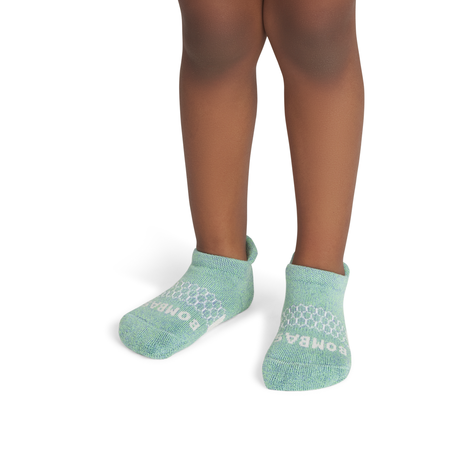 official-bombas::7032-hydrogreen-perisky-toddler-unisex-onmodel-2-transparent.png