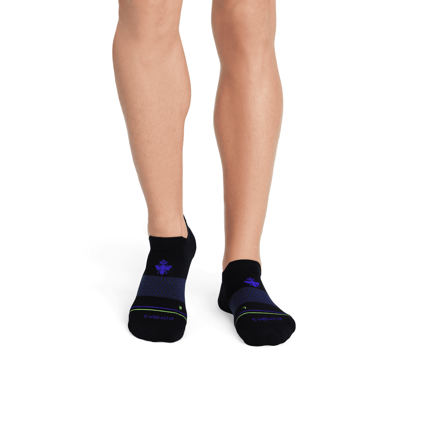 official-bombas::7522-black-adult-male-2-transparent.png