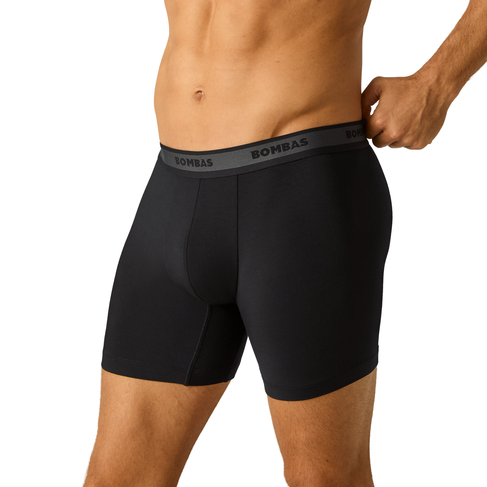 official-bombas::8287-black-adult-2-transparent.png