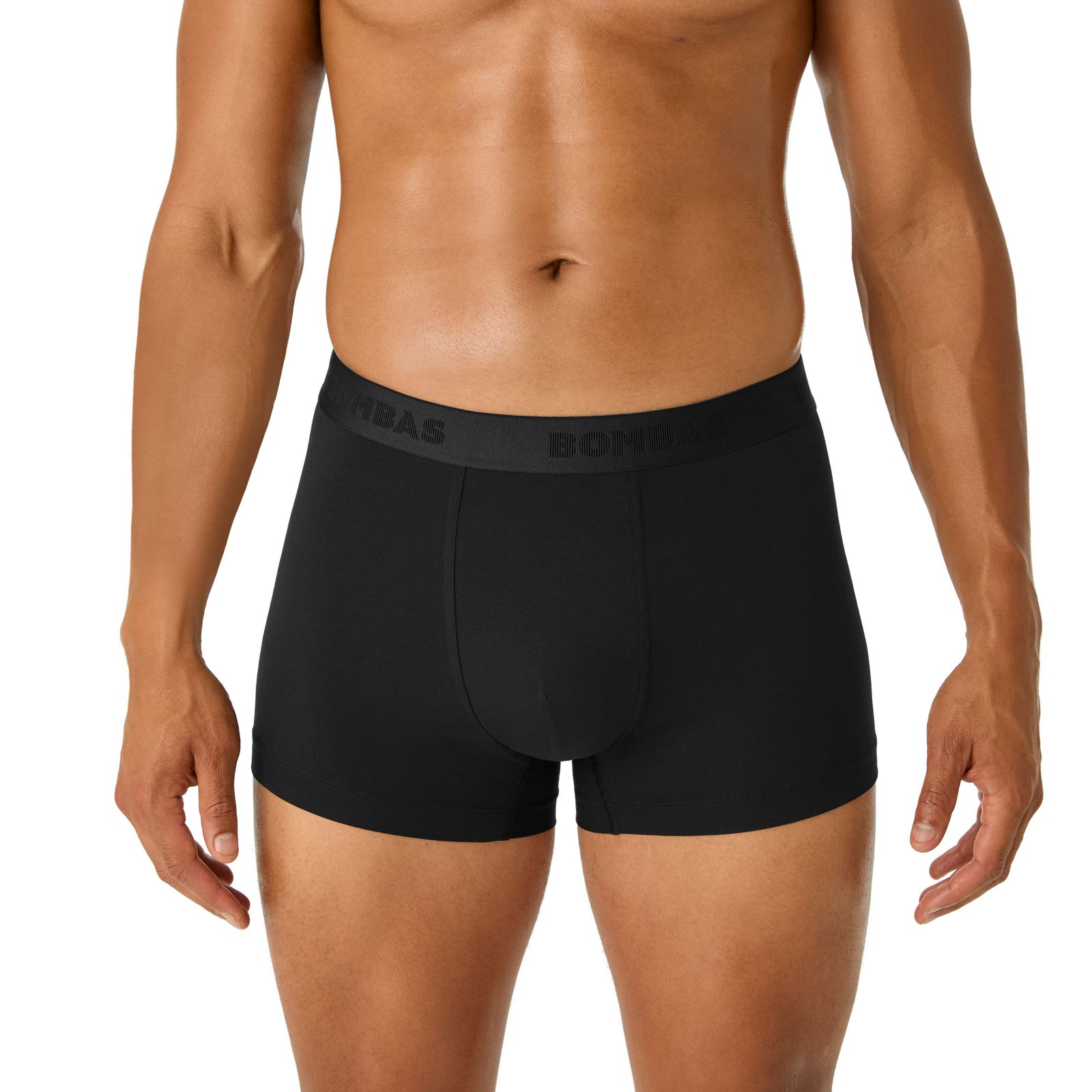 official-bombas::8472-black-adult-1-transparent.png