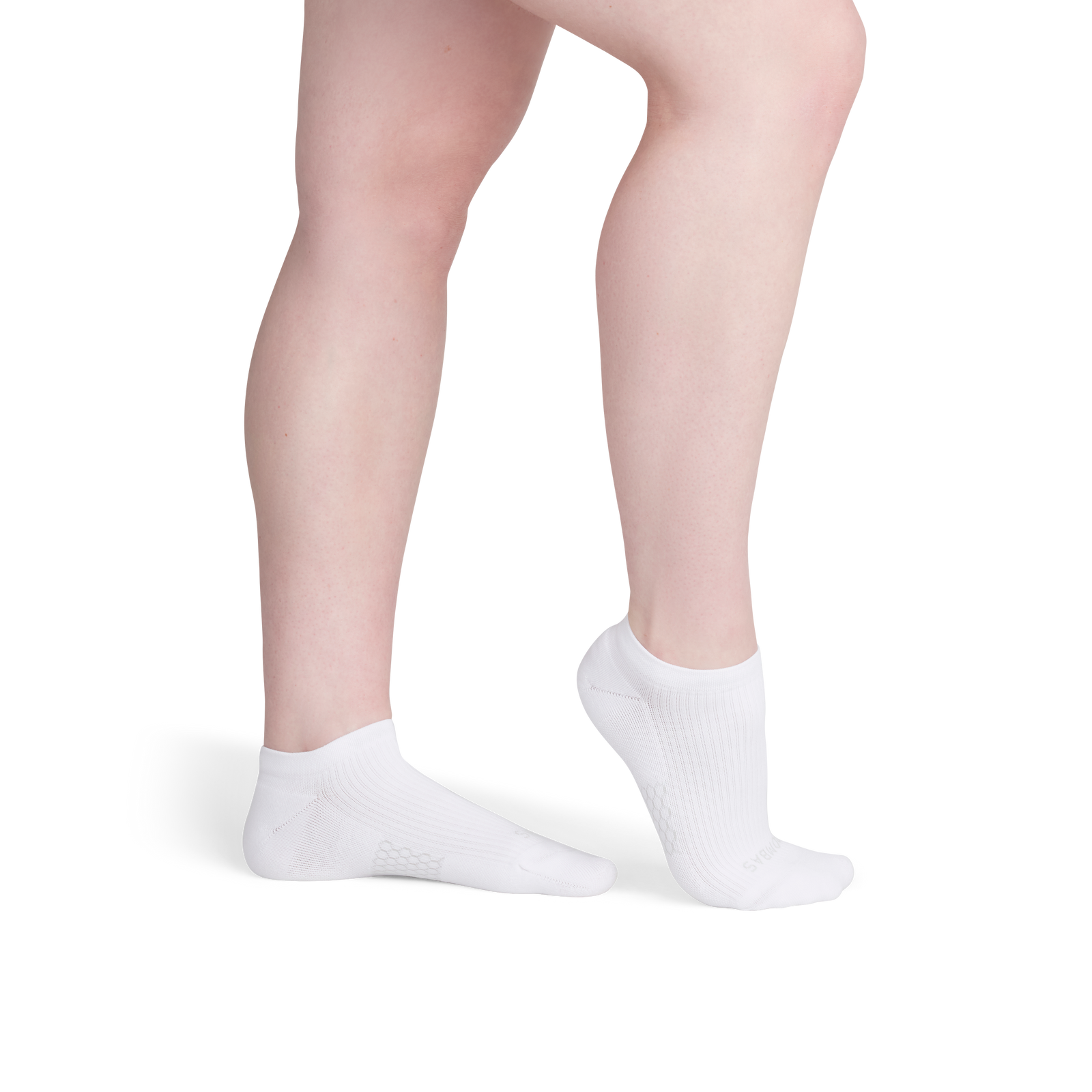 official-bombas::8606-white-adult-female-3-transparent.png