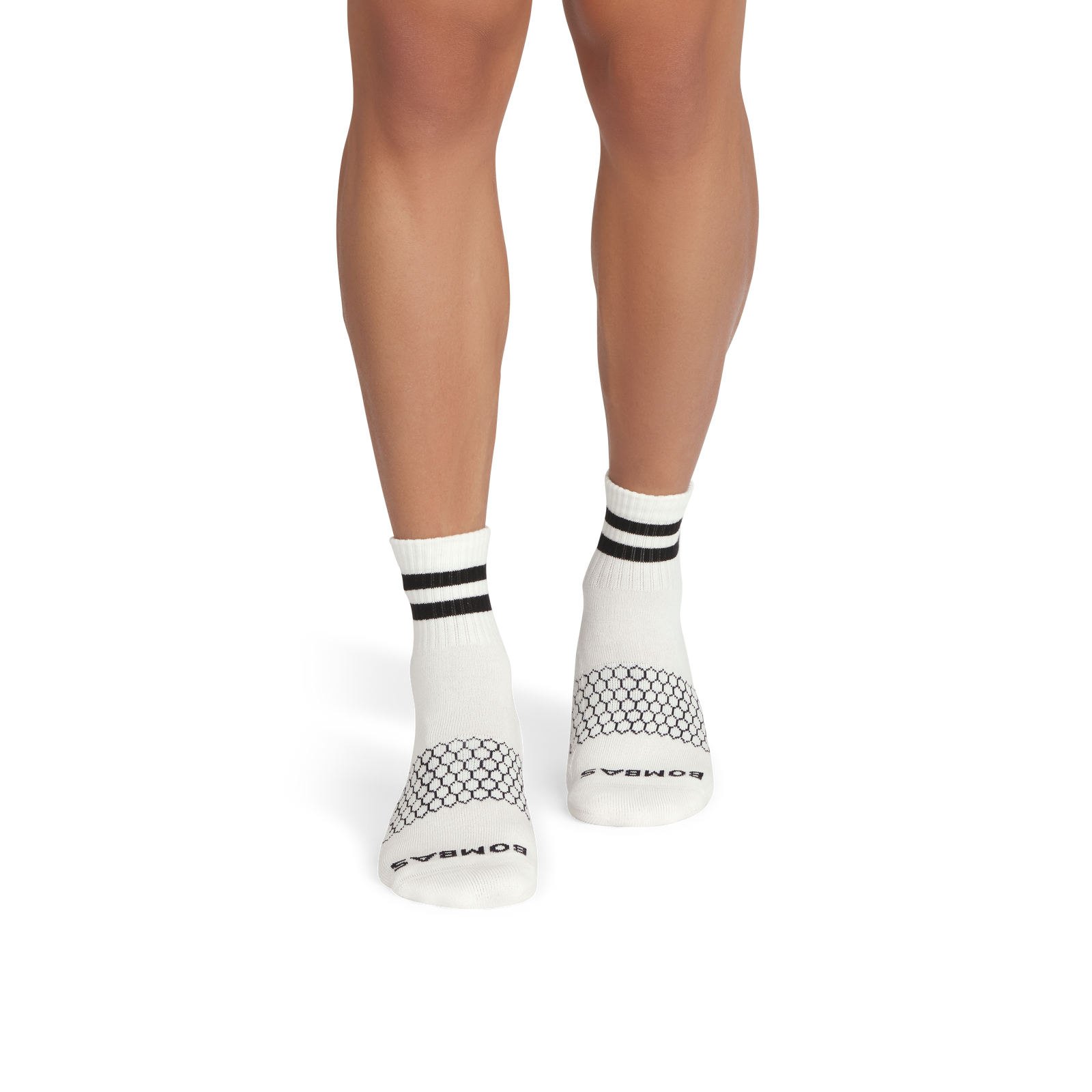 official-bombas::9006-softwhite-black-adult-male-onmodel-2-transparent.png