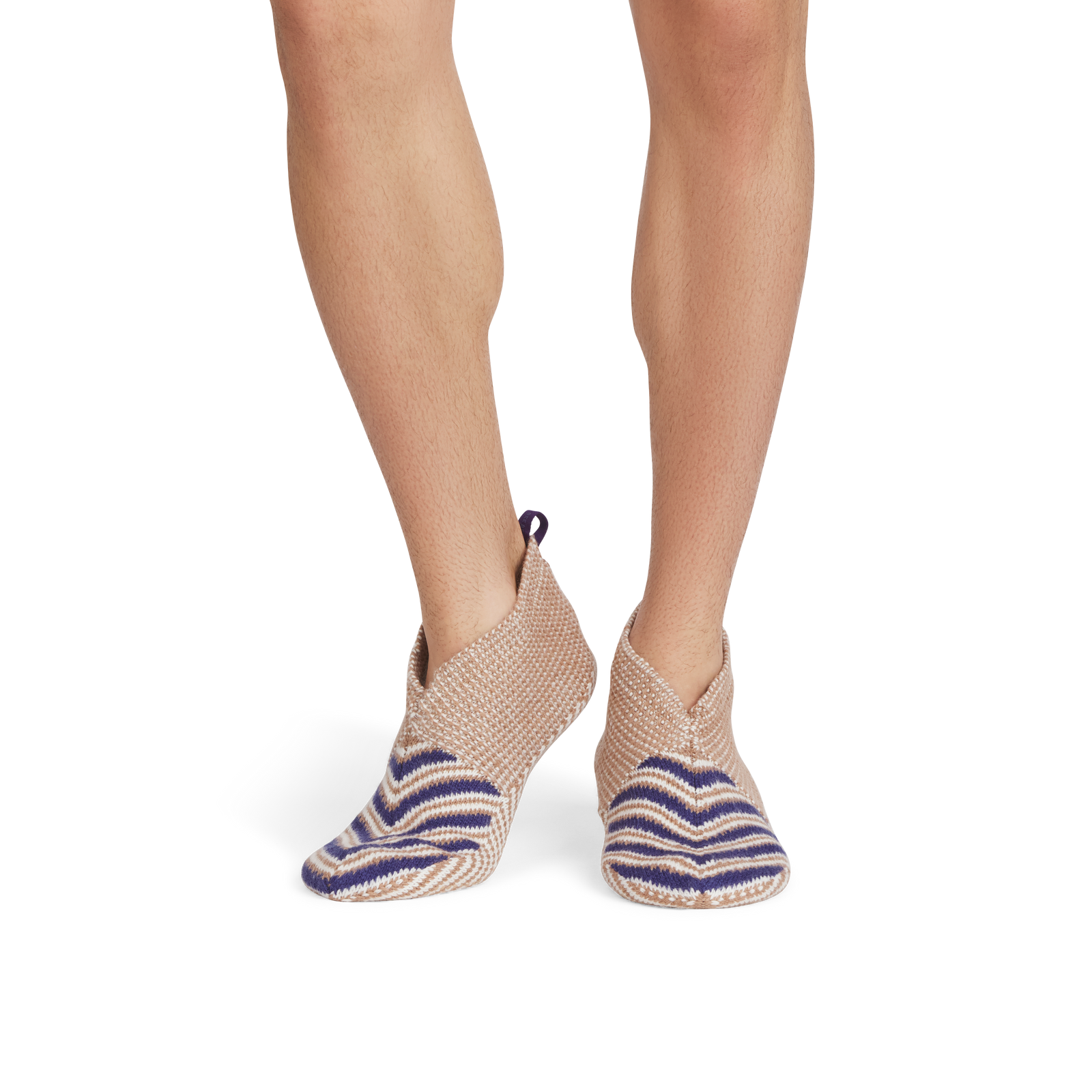 official-bombas::9066-deeptan-adult-male-onmodel-3-transparent.png