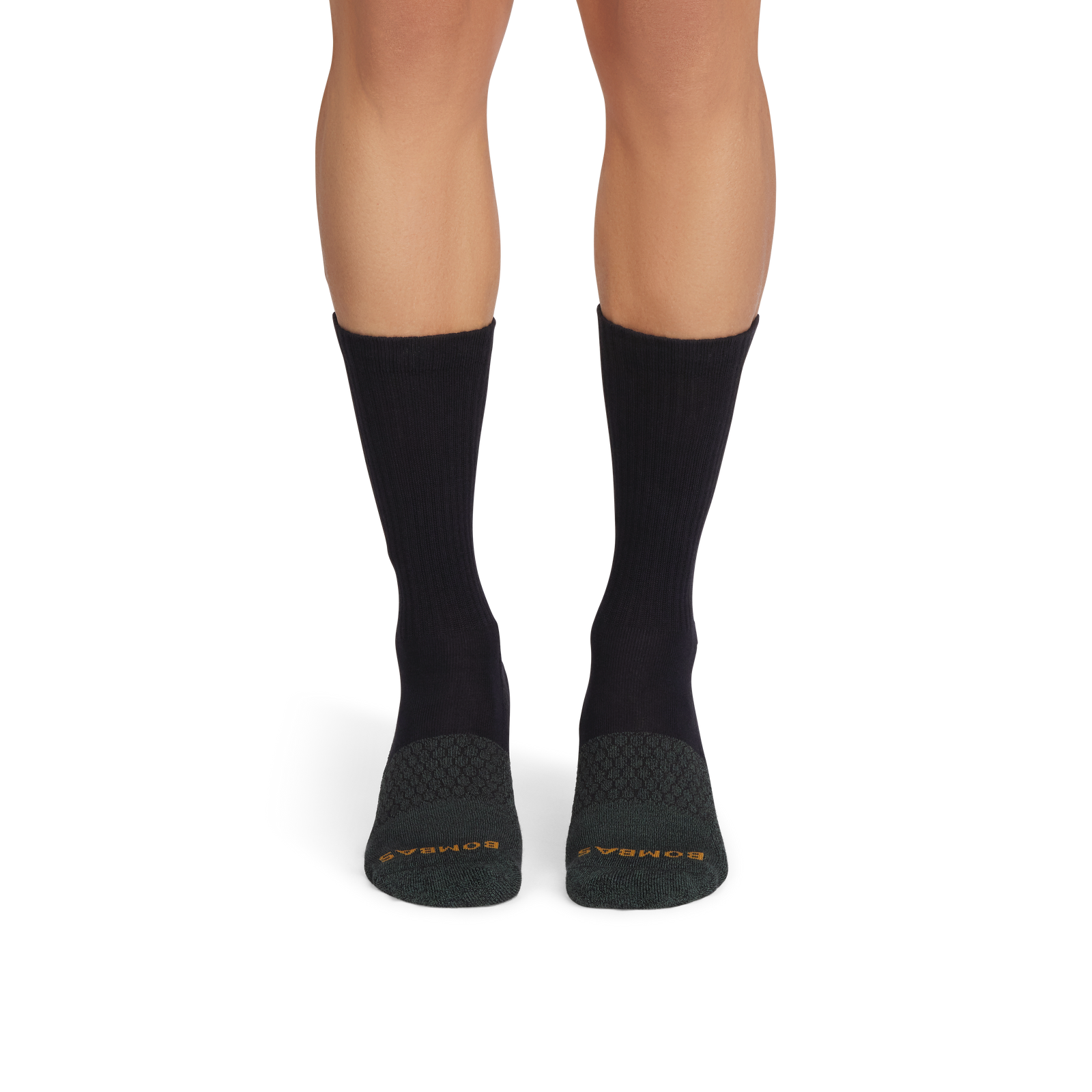 official-bombas::9817-darkbalsam-black-adult-male-onmodel-2-transparent.png
