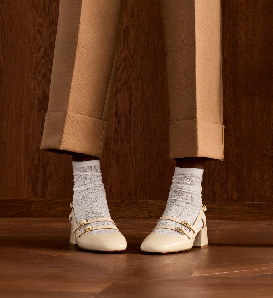 Women’s Floral Lace Half Calf Socks - soft white L [9996] [LIFESTYLE]